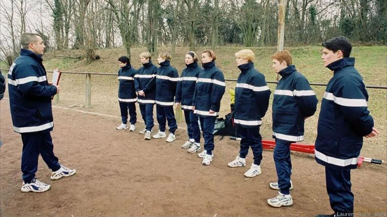 En 2002, les premières femmes sont incorporées à la formation des recrues à Villeneuve-Saint-Georges