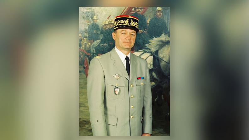 Portrait officiel du Général Lefevre