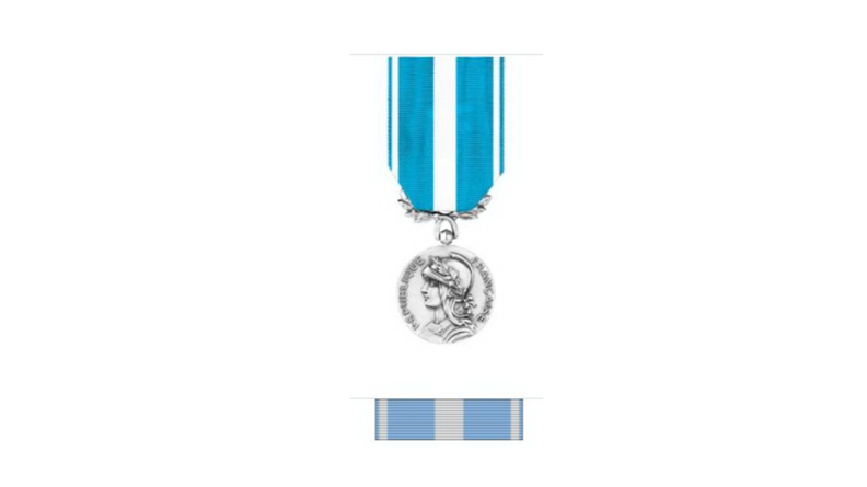 Médaille outre_mer et sa barrette