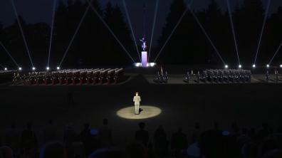 Cérémonie du Triomphe présidée par le général d’armée Thierry Burkhard, chef d’état-major des Armées