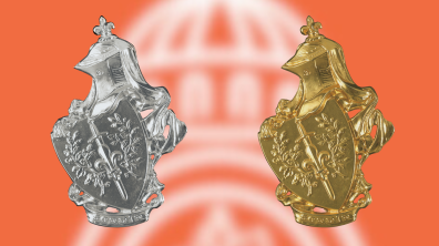 L'insigne des Peintres de l'armée, décliné en argent (agréés) et or (titulaires)