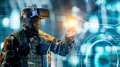 Soldat en lunettes de réalité virtuelle. Concept militaire du futur.