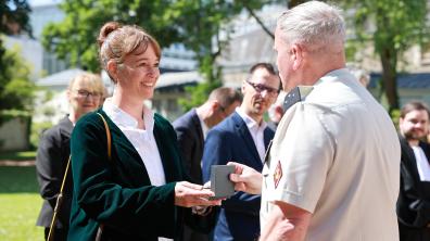 Des enseignants et des surveillants mis à l'honneur