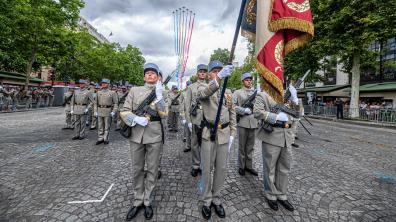 Défilé des écoles au 14 juillet 2025 à Paris