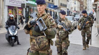 Une patrouille de l'opération Sentinelle.