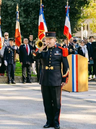Le clairon de la fanfare des EMD © EMD