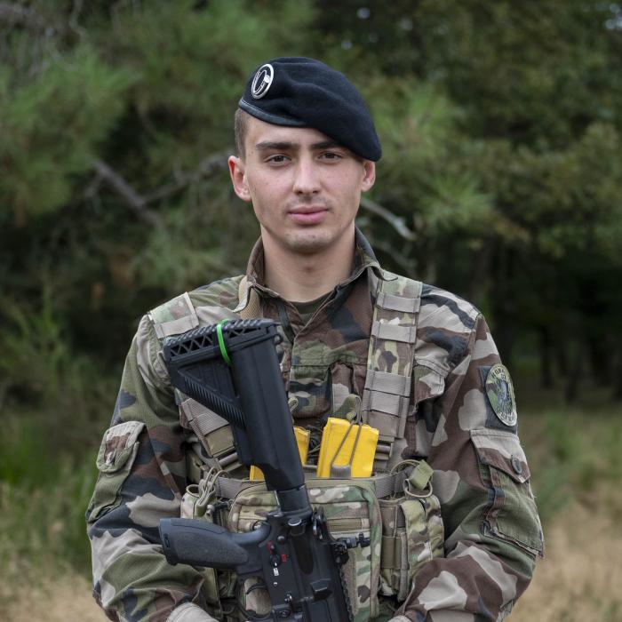 Sous-lieutenant Jean-baptiste, officier de réserve de l’armée de Terre
