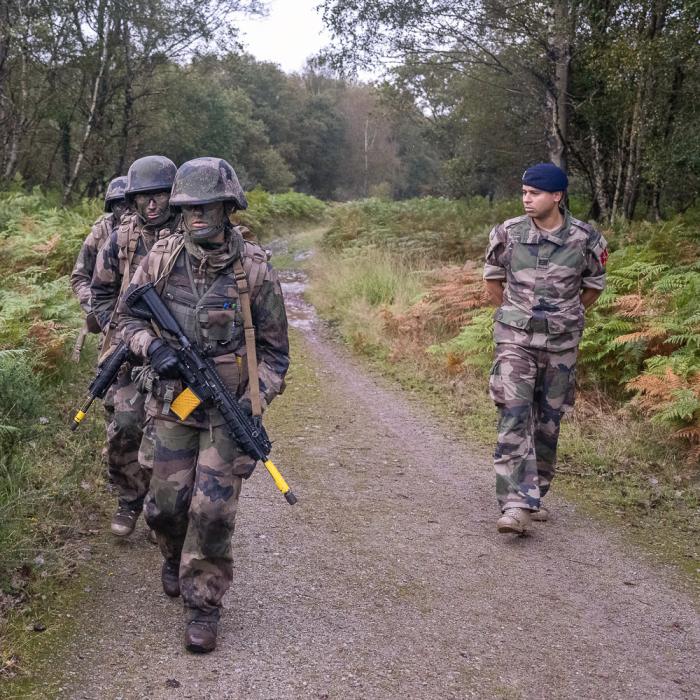 CNE Hamza, cadre étranger à l'ESM3