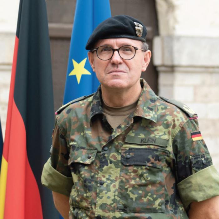 Le général commandeur adjoint du CRR-Fr